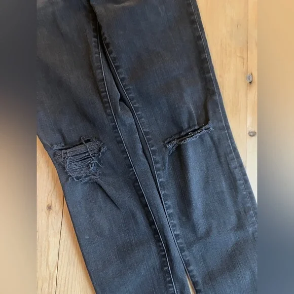 Madewell 9" Highrise Black Distressed Skinny Jeans 27 - Picture 15 of 16